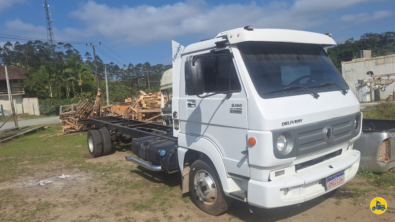 CAMINHAO VOLKSWAGEN VW 8160 Chassis 3/4 4x2 Sérgio Caminhões Repasse JOINVILLE SANTA CATARINA SC